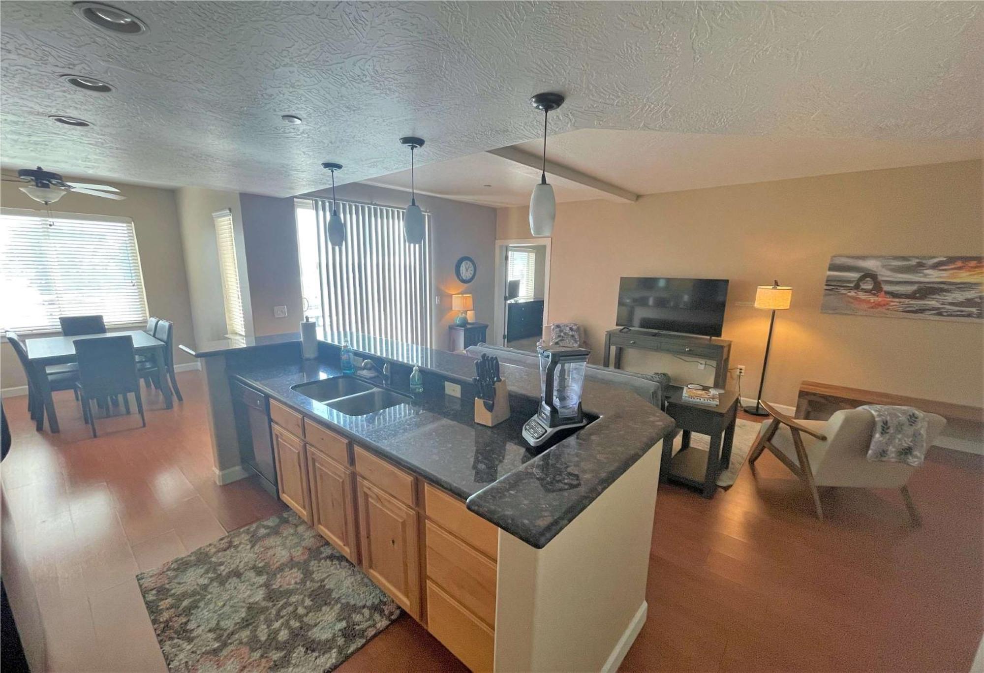 Deluxe Downtown Condo Close To Everything! Солт-Лейк-Сити Экстерьер фото
